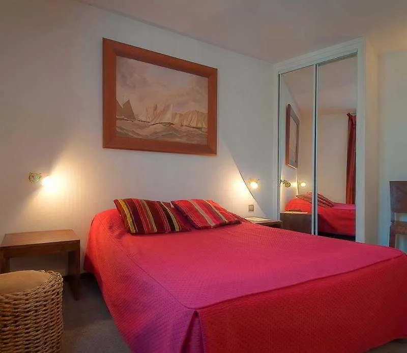 Hotel Monsieur Helder 3*