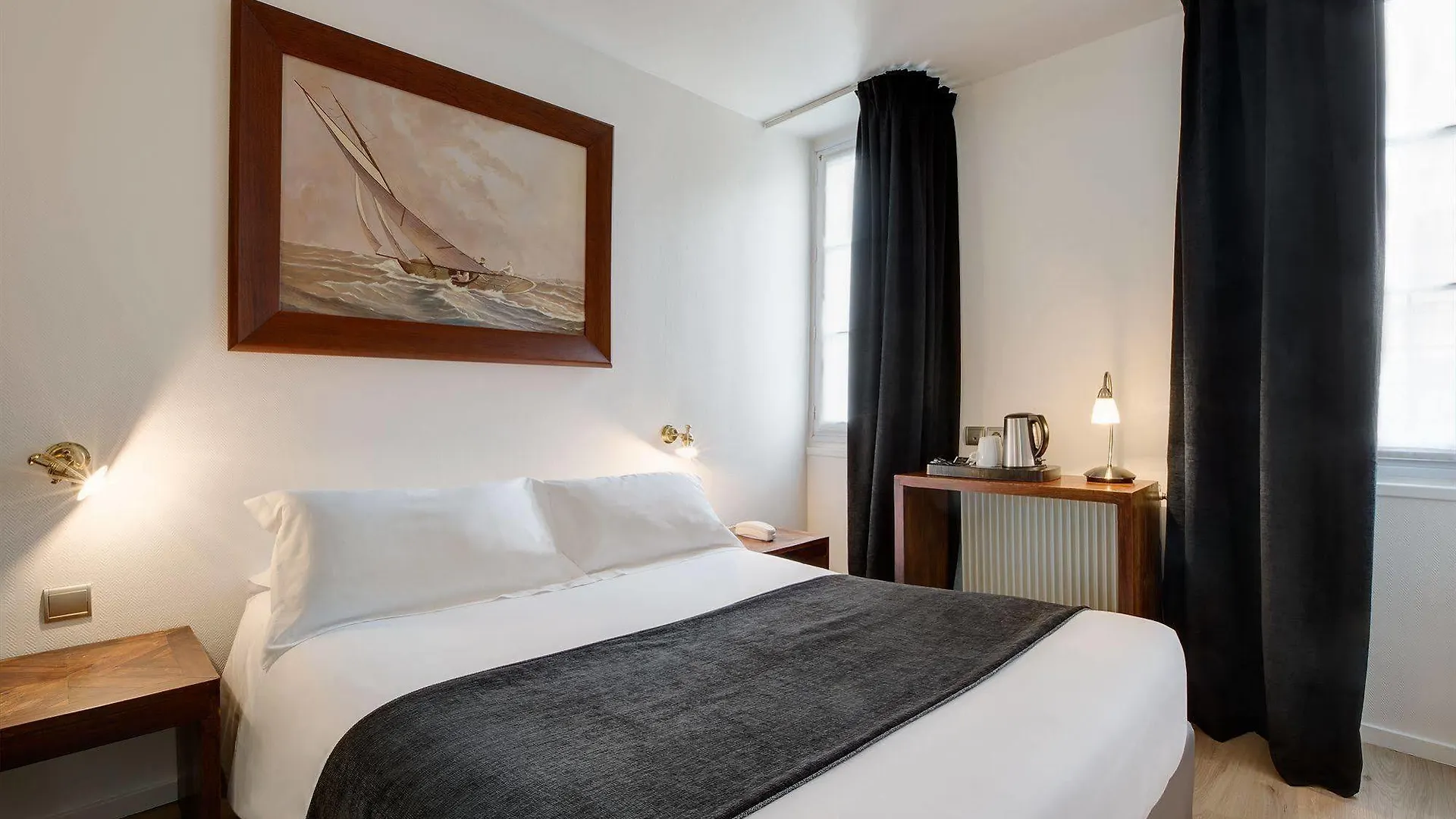 Hotel Monsieur Helder Paris